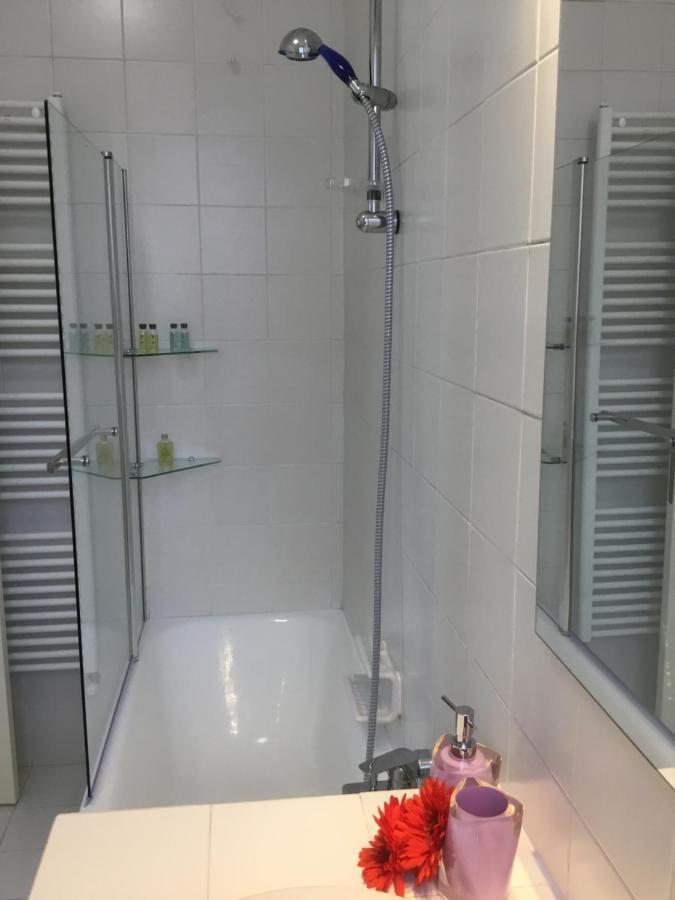 Comolakehome A Due Passi Dal Lago Dervio Exterior foto